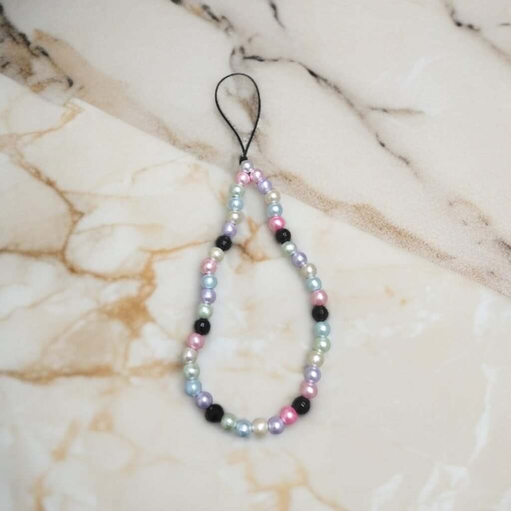 1746817479-WhatsApp20Image202025-05-0820at2010.02.5220PM204.jpeg دلاية موبايل مصنوعه من الخرز