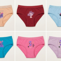 Gemini_Generated_Image_7ffqi77ffqi77ffq (1) طقم بانتي متوسطة الخصر بنعومة فائقة – للبنات- مجموعة من 6 قطع