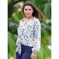 بلوزة عصرية بنقوش مربعات ملونة وعقدة أمامية: