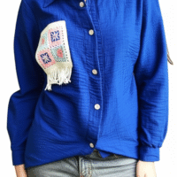 Gemini_Generated_Image_9ofs0e9ofs0e9ofs قميص أزرق ملكي واسع مع تطريز كروشيه مميز