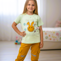 بيجاما بناتي بطباعة مرحة تيشيرت نص كم وبنطلون خامة ليكرا قطن ناعمة مريحة بتصميم عصري مناسبة للنوم والبيت