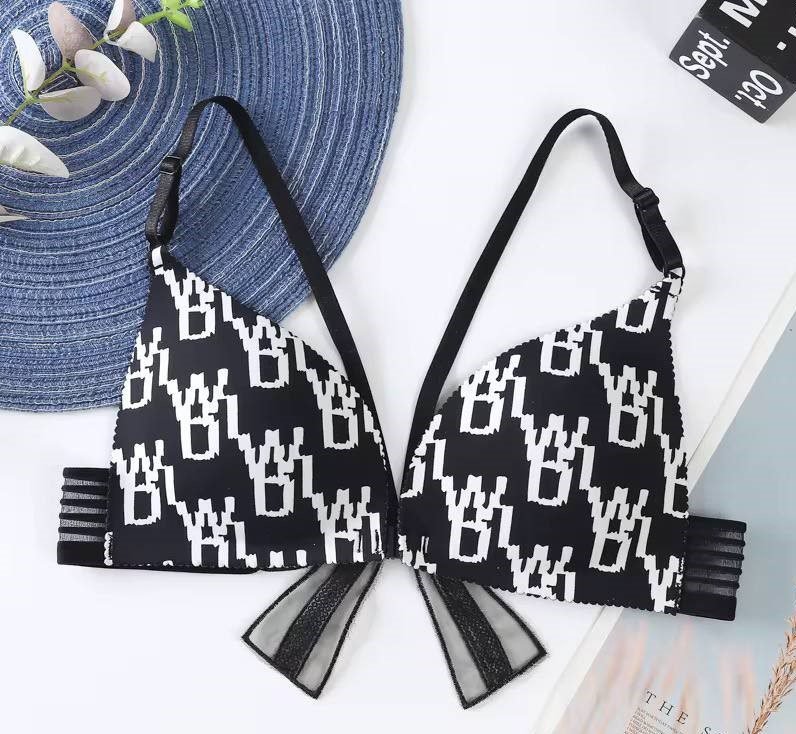 حمالات صدر تجمع بين الجمال والوظيفة بامتياز - تصميمات تعزز جمالكِ الطبيعي وتبرز أناقتكِ تلبيس حتى 65 ك