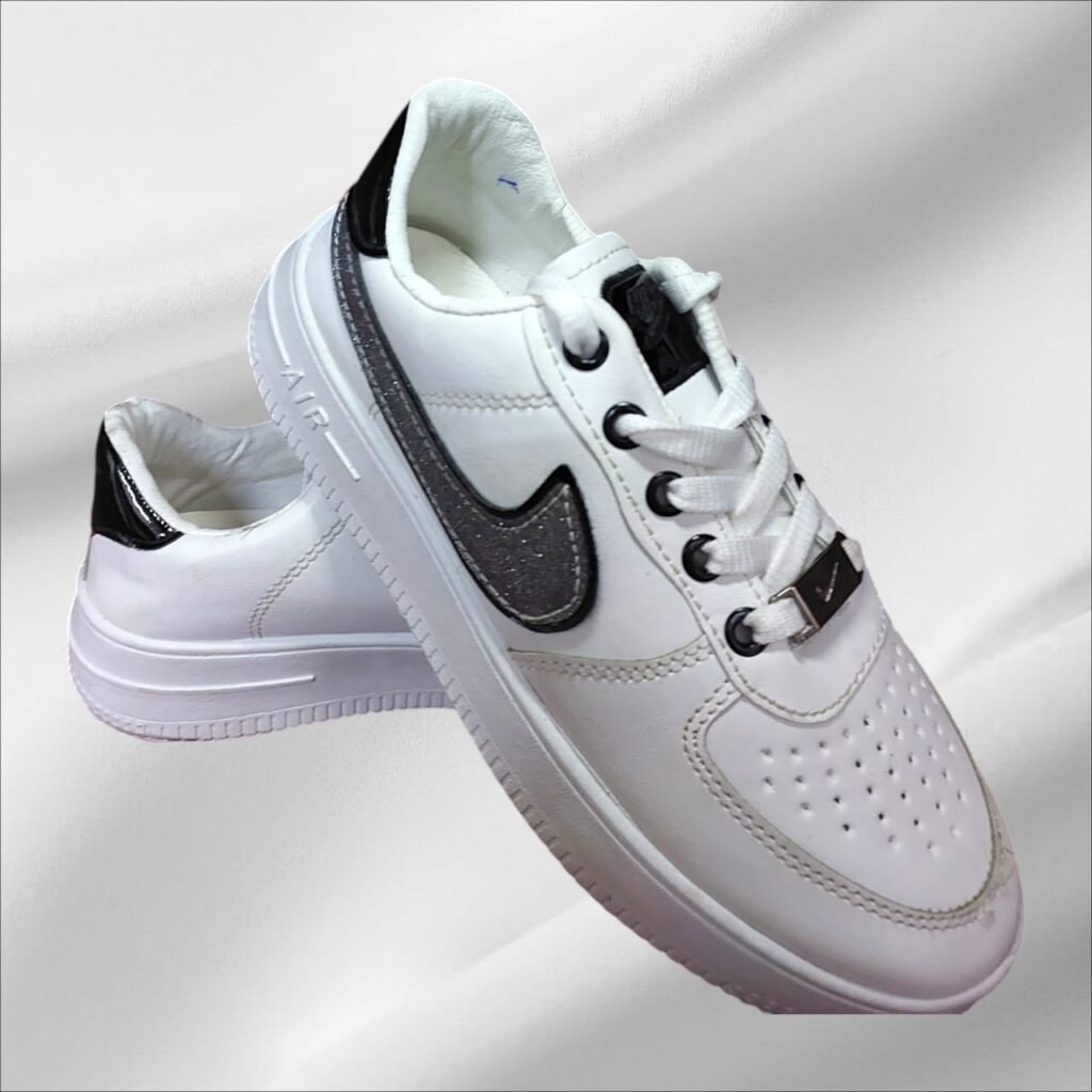 WhatsApp20Image202025-05-0720at203.06.2520PM201.jpeg كوتشي حريمي انيق ومريح