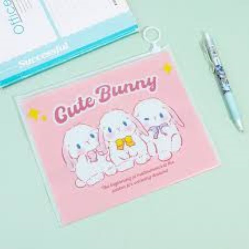 تنزيل (11) حقيبة أقلام شفافة أنيقة - تنظيم أغراض السفر - مقلمة شفافه بسعه كبيره - حافظة اقلام رصاص بناتي شكل عشوائي 4 قطع