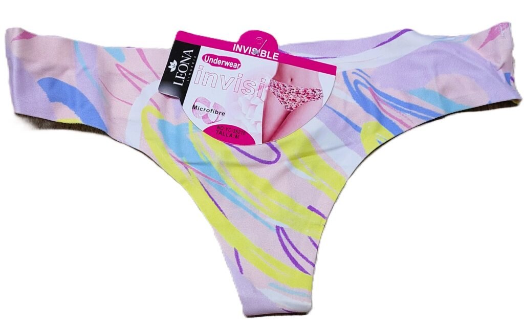 ٢٠٢٥٠٣٠٤_١٨٠٣٣٥ بانتي مايكروفايبر نابض بالحياة يتميز بتصميمه الفريد بألوان زاهية