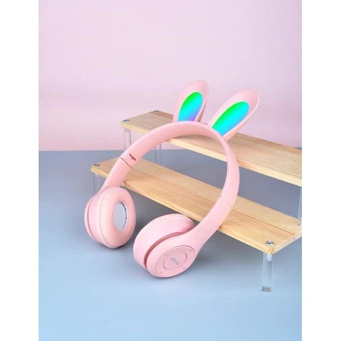 1 سماعة بلوتوث لاسلكية بتصميم لطيف بإضاءة LED، لون وردي، فوق الأذن للأطفال والبالغين، صوت عالي الجودة، مناسبة للاستخدام اليومي والترفيه.