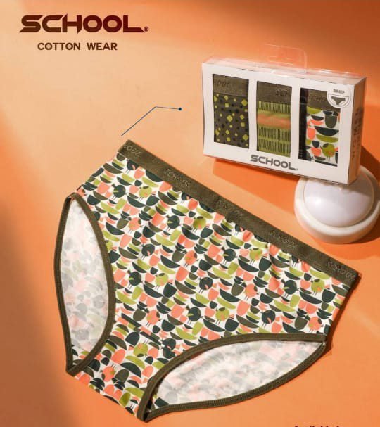 WhatsApp Image 2025-09-28 at 5.58.56 PM (7) باك يحتوي علي 3 قطع اندروير ميدي قطن الوان مطبوع حريمي