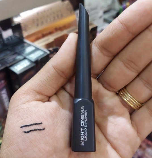 لقطة الشاشة 2025-12-23 190950 مايت سينما ديب لاينر