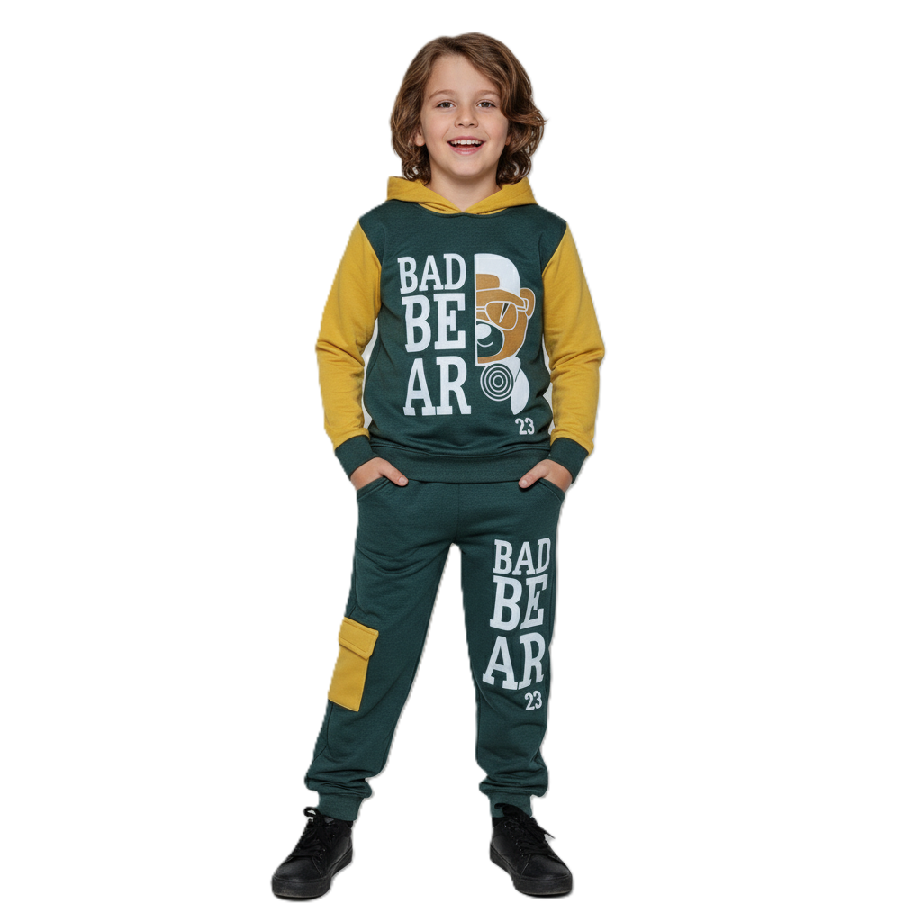 طقم بيجامة للاولاد مكون من قطعتين مكون من سويت شيرت بغطاء للرأس واكمام طويلة وبنطلون مطبوع