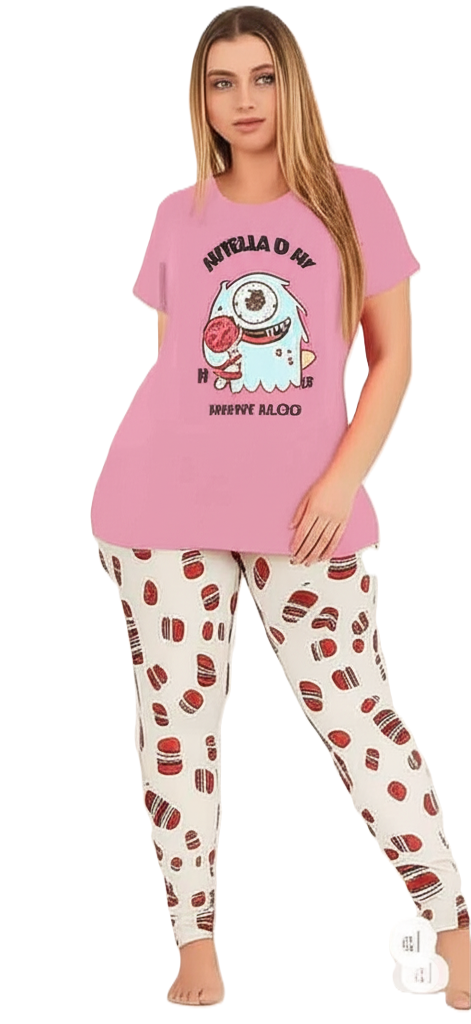 بيجامة نسائية بتصميم كاجوال الوان زاهية ومريحة  و طبعه كرتونية مبهجه.