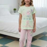بيجاما بناتي بطباعة لطيفة  تيشيرت نص كم وبنطلون خامة ليكرا قطن ناعمة مريحة بتصميم عصري مناسبة للنوم والبيت