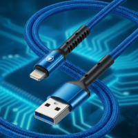 كابل شحن و نقل بيانات لايتينغ محمي و مدعم بطبقة قماشية و مخرج مدعم لمنع التلف