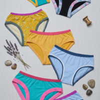 طقم بانتي داخلي ناعم جدا ومريح للأطفال، 4 قطع