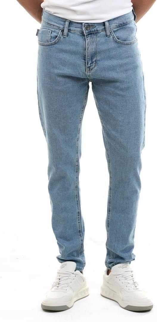 1749849567-61VpqLNrckL._AC_SX679_.jpg بنطلون جينز _ Slim Fit _لون ازرق فاتح _خامة ممتازة وراحة استثنائية